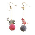 Load image into Gallery viewer, Cats with pom poms earrings