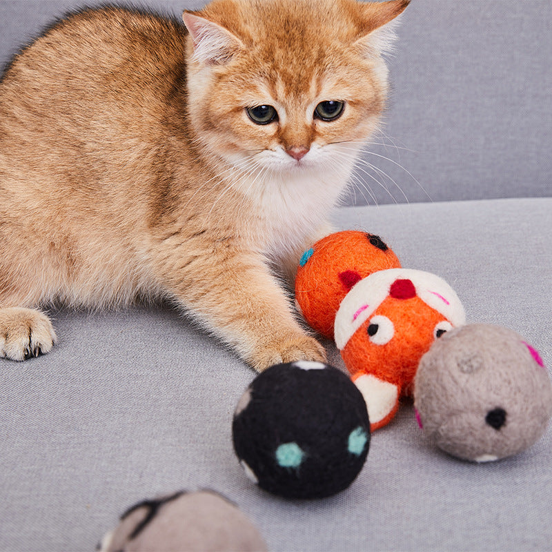 FOFOS Wool Buddy Felt Cat Toy With Bell
