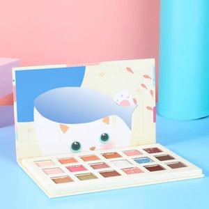 18-colour cat eyeshadow palette