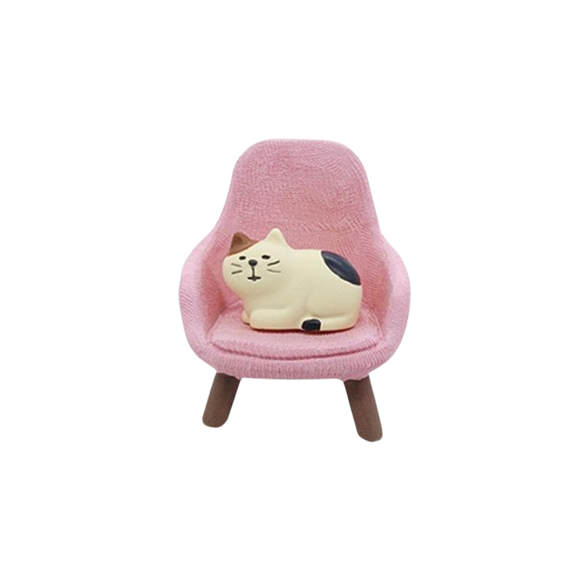 Cat on a chair figurine - pink