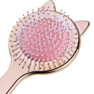 Cat-shaped hairbrush