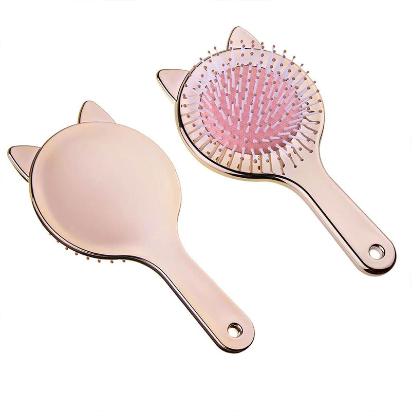 Cat-shaped hairbrush